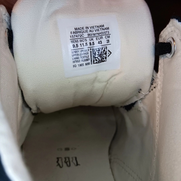 Converse Chuck Taylor All Star Leather HighTop Sneaker - Picture 6 of 7